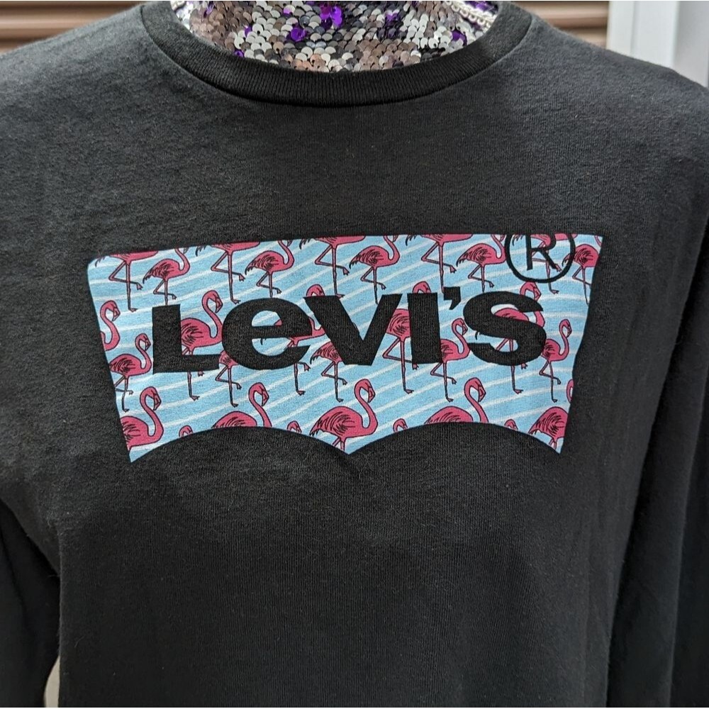Levi's Large Black 100% Cotton Long Sleeve Flamingo T-shirt